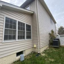 Beautiful-House-Washing-Front-Porch-Cleaning-located-in-Clinton-Maryland 3